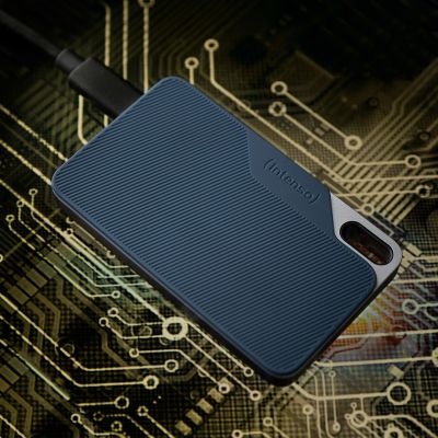 7. Externe SSD Intenso TX100 250 GB, Blau