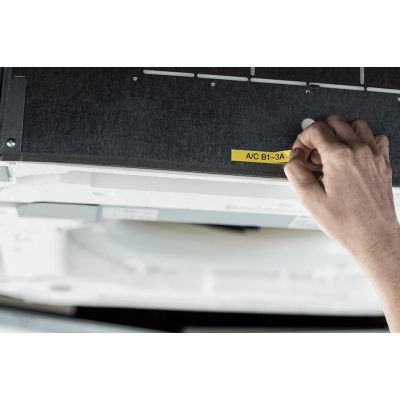 21. Brother PTE110VPYP1 Etikettendrucker, 180 x 180 dpi, 20 mm/s, TZe, QWERTY
