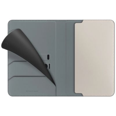 3. Uniq Belmont Reisepasshülle mit RFID-Blockierung, Grün/Elfenbein