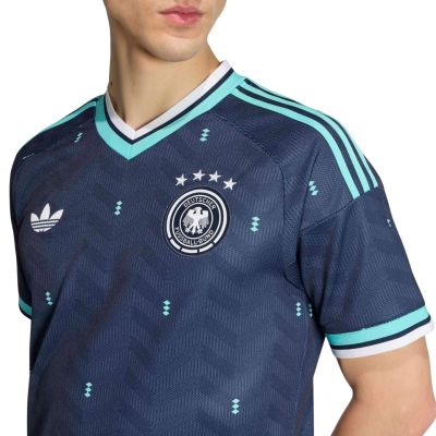 5. adidas Deutschland Auswärtstrikot Nr. 26 für Herren, Marineblau, JN2074