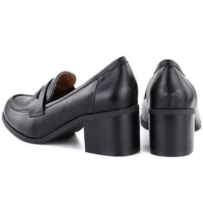 4. Schwarze Damen-Pumps mit hohem Absatz, Modell M.Daszyński MR2201D-3A