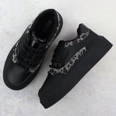4. Big Star W SS274358 INT2167B Plateau-Sneaker
