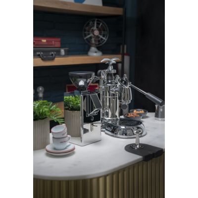 5. La Pavoni Milano manueller Hebel-Espressokocher, silber