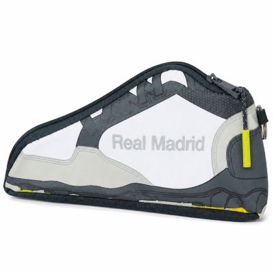7. Real Madrid schuhförmiges Federmäppchen 812554584