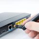 6. QOLTEC WLAN-ANTENNE 2,4/2,5 GHz | 5,1/5,8 GHz | 5 dBi | Rundstrahler | Intern
