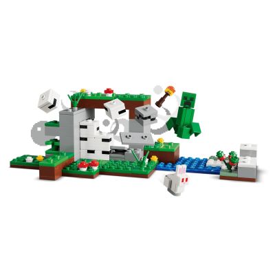 14. LEGO Minecraft 21593 – Die erste Nacht überleben