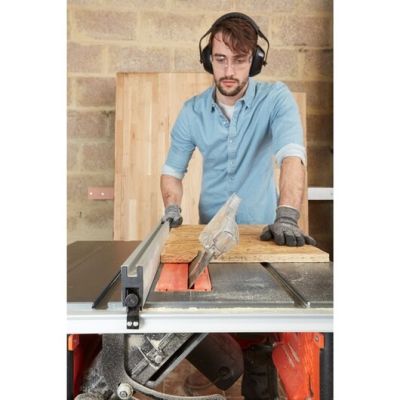 4. BES720-QS BLACK+DECKER Tischkreissäge