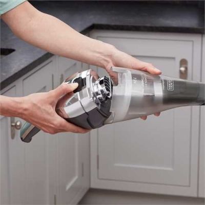 8. BLACK+DECKER NVC220WC 7,2V Akku-Handstaubsauger