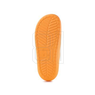 5. Crocs Classic Sandal V2 W 209403-85Q