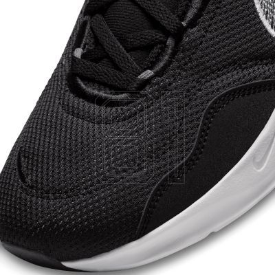 7. Nike Legend Essential 3 Next Nature M DM1120-001 Schuhe