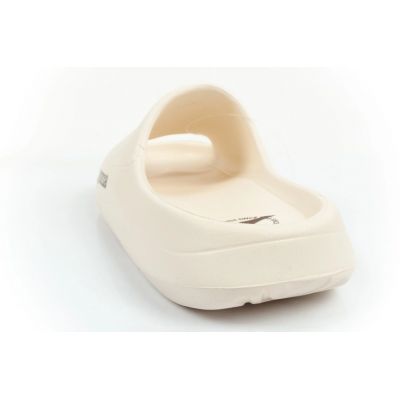 4. Joma W SAFTLS2525 Flip-Flops