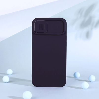 17. Nillkin CamShield Magnetische Silikonhülle iPhone 14 Plus Magnetische MagSafe-Abdeckung mit Kameraschutz Grün