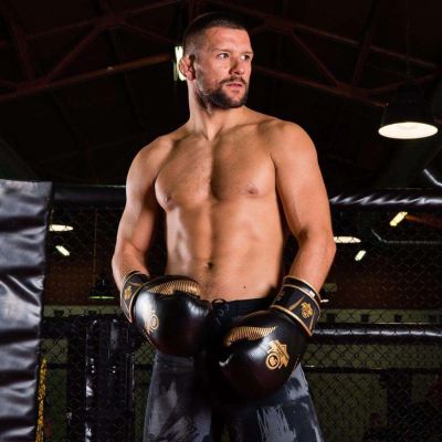 16. 10oz Boxhandschuhe - Aureos - Valor Series