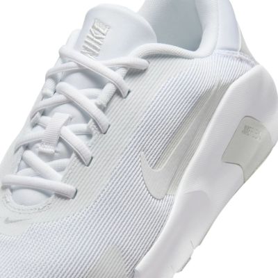 8. Nike Herren-Trainingsschuhe HV9972-100