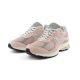 5. New Balance M2002RFC Unisex-Sportschuhe