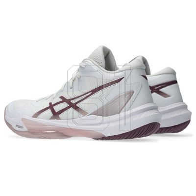 6. Asics Sky Elite FF MT 3 W volleyball shoes 1052A0761 01