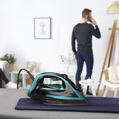42. Tefal FV8066 3000 W Bügeleisen