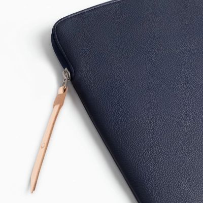 8. Tech-Protect Fleece-Laptoptasche 13-14" - Blau
