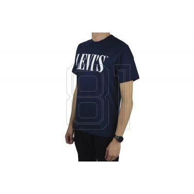 6. Levi's Relaxed Graphic Tee M 699780130