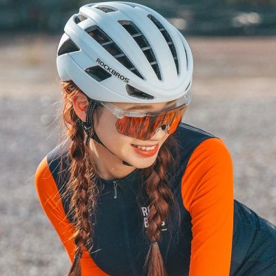 2. Rockbros Sportbrille 14110013001 mit photochromen Gläsern