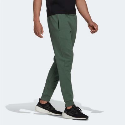 12. adidas Recbos M HM7892 Jogginghose