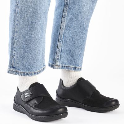6. Rieker 48954-00 bequeme schwarze Damenschuhe mit Klettverschluss