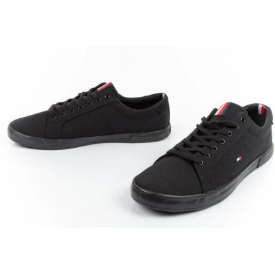 32. Tommy Hilfiger Sneaker M FM0FM005960GJ