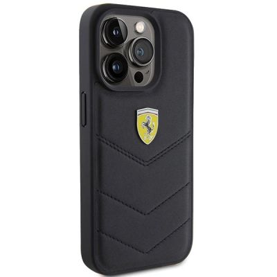 4. Ferrari Quilted Metal Logo-Hülle für iPhone 15 Pro – Schwarz