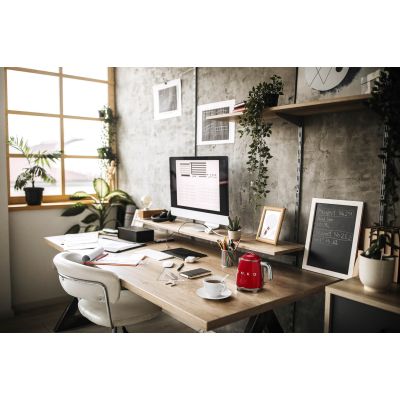 18. SMEG Wasserkocher (KLF05RDEU) Mini 0,8L rot