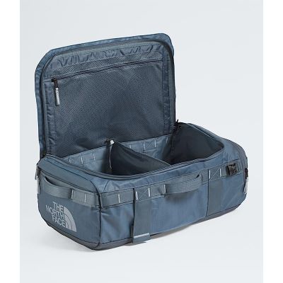 6. The North Face Base Camp Reisetasche 32L - Blau