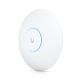 18. Ubiquiti UniFi U7 Pro Max Access Point Wi-Fi 7 2,4 GHz (2x2)/5 GHz (4x4)/6 GHz (2x2) PoE+ 1x2,5 G