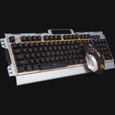 4. Marvo CM303 Tastatur mit USB-Gaming-Maus (Schwarz/Silber)