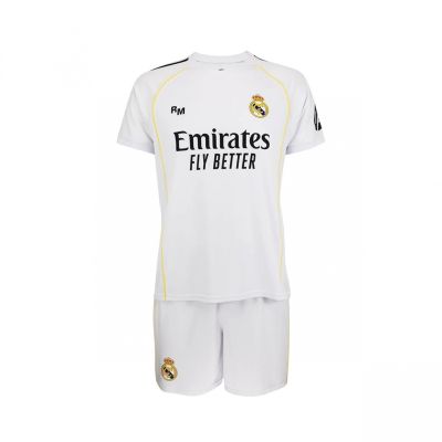 2. Real Madrid Set Trikot Shorts Junior Mbappe Box RM25B1