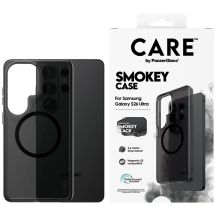 CARE by PanzerGlass Urban Explorer Smokey Hülle mit schwarzem Qi für Samsung Galaxy S26 Ultra - Schwarz