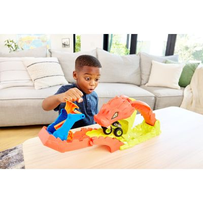 3. Hot Wheels Monster Trucks JJN44 Spielzeugauto