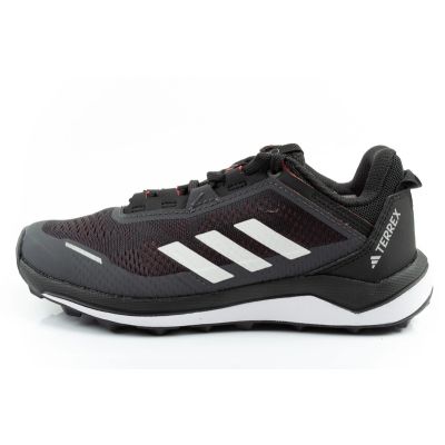 2. Adidas Terrex Agravic Flow Kindersportschuhe, bequeme Trekkingschuhe