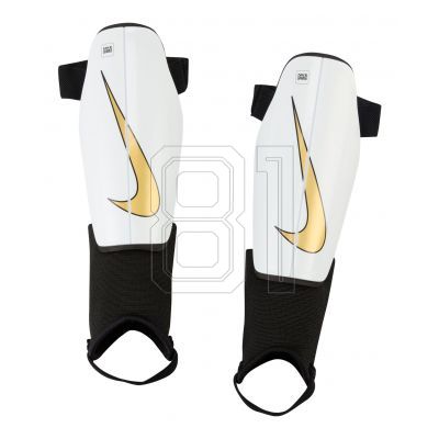 Nike Charge Jr DX4610-101 Fußball-Schienbeinschoner