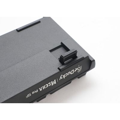 4. Ducky Mecha Pro SF Gaming-Tastatur - Cherry MX-Red (US)