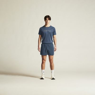 3. Herren CORE ESSENCE SHORTS 2 M