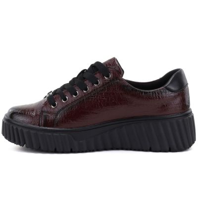 3. Damen-Plateauschuhe aus Lackleder in Burgunderrot, Vinceza 133134