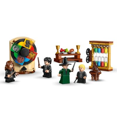 4. LEGO Harry Potter 76460 – Schloss Hogwarts: Zeremonie des Sprechenden Sprechens