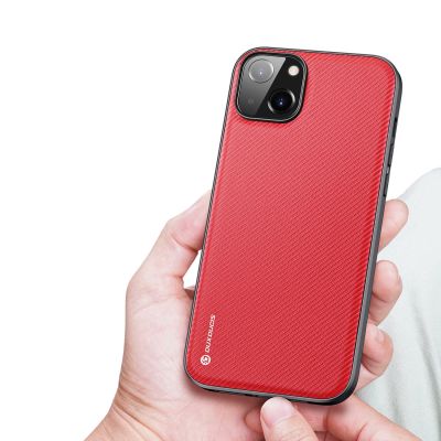 4. Dux Ducis Fino Hülle aus Nylon für iPhone 14 Plus rot