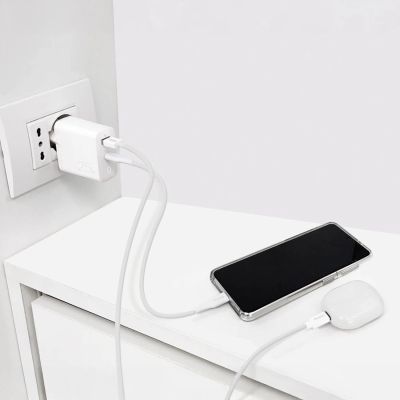 2. Puro 25W Power Delivery USB-A USB-C Wandladegerät – Weiß