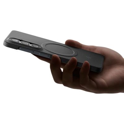 10. Spigen AirSkin Aramid Mag MagSafe Hülle für Samsung Galaxy S26 - Schwarz