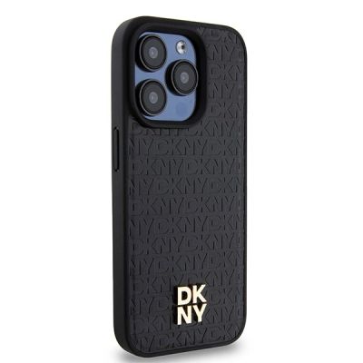 4. DKNY MagSafe-Hülle aus Leder mit Monogrammmuster und Metalllogo für iPhone 15 Pro – Schwarz