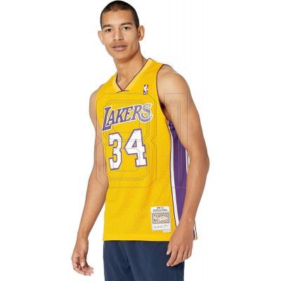 2. Mitchell & Ness Los Angeles Lakers NBA Swingman Heimtrikot Lakers 99 Shaquille O`Neal SMJYGS18179-LALLTGD99SON