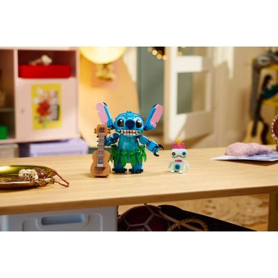 10. LEGO Disney 43296 - Stitch und Strupka