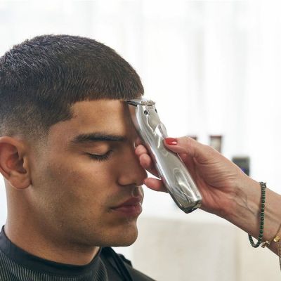 8. Wahl A Lign Akku-/Kabelgebundener Trimmer