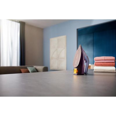 21. Philips | DST8021/30 | Dampfbügeleisen | Kontinuierlicher Dampf 55 g/min | Dampfstoß 240 g/min | Lila