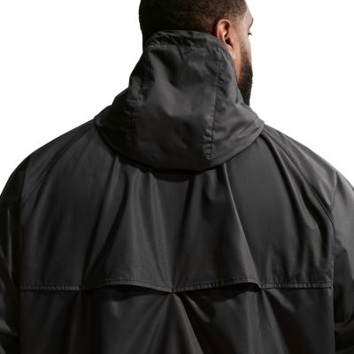 6. Herrenjacke Nike Windrunner schwarz HV8369 010